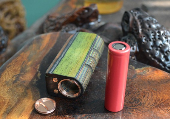 Боксмод Yiloong Color Wood mod 80W Боксмод Yiloong Color Wood mod 80W
